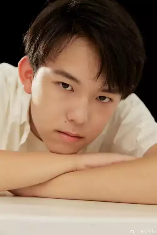 孙晓彤